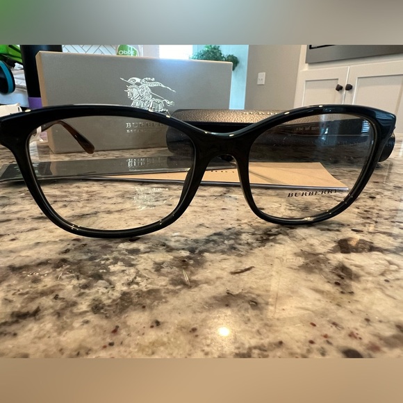 Brand new unisex, Burberry ophthalmic frame - Picture 2 of 5
